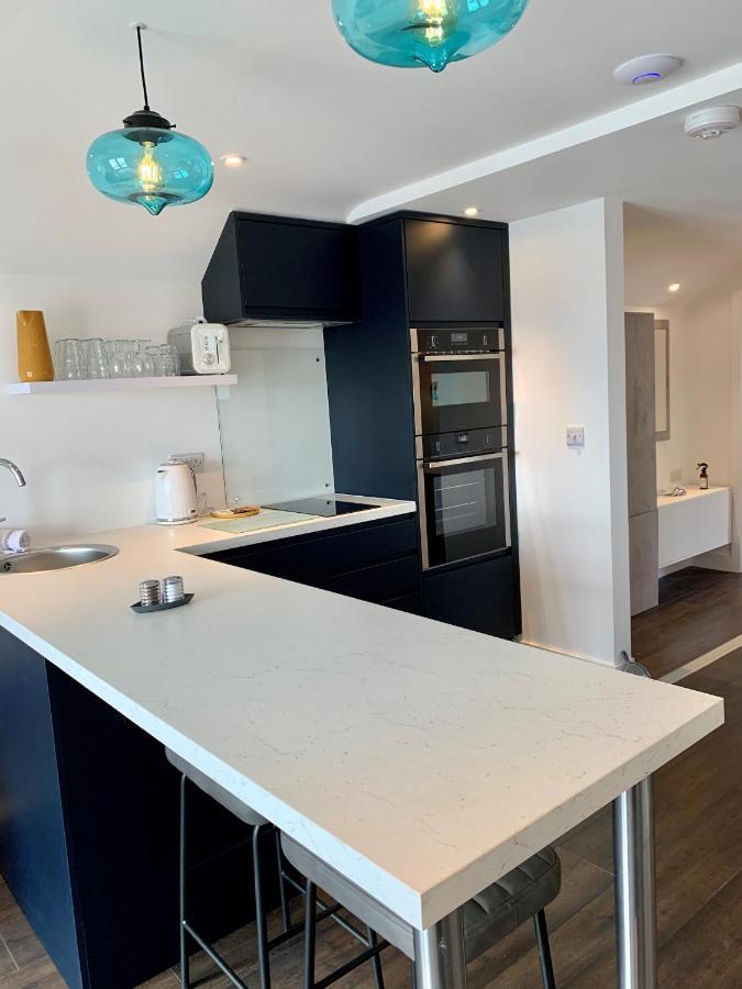 Modern Studio Apartment With Stunning Views! St Ives Zewnętrze zdjęcie