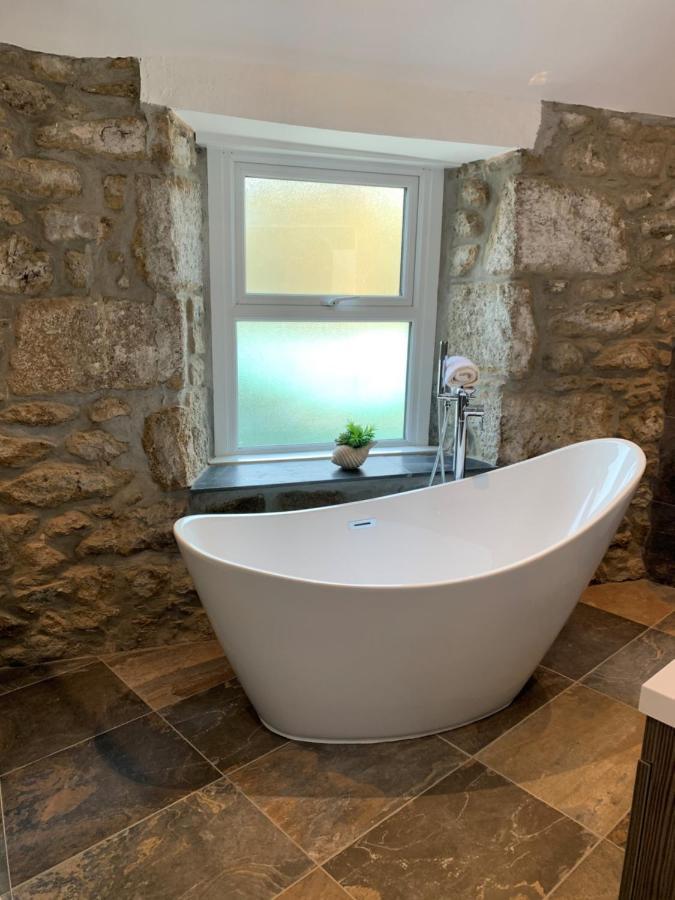 Modern Studio Apartment With Stunning Views! St Ives Zewnętrze zdjęcie